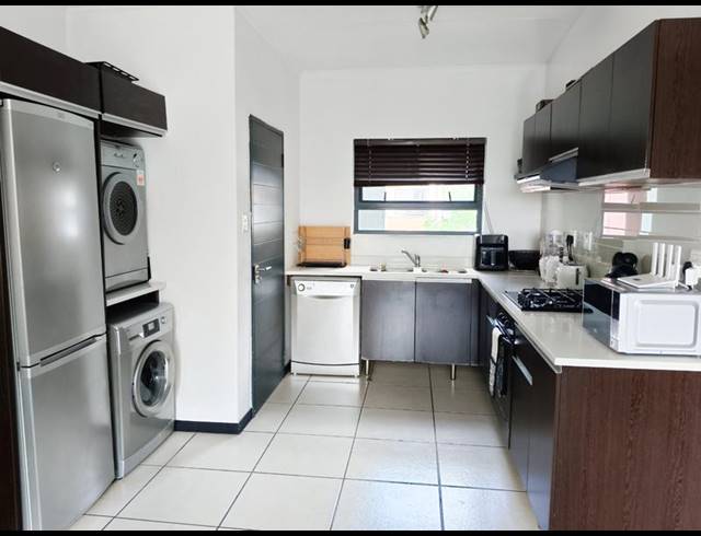 2 BEDROOM APARTMENT FOR SALE IN FOURWAYS